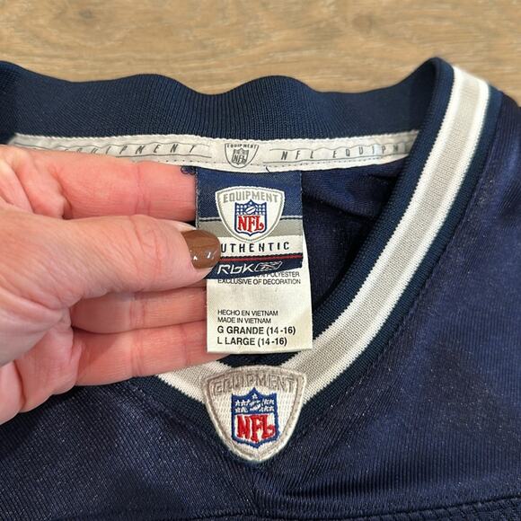 REEBOK NFL Blue Dallas Cowboys V Neck Jersey Romo #9 Shirt Kids Sz Large - Picture 7 of 13